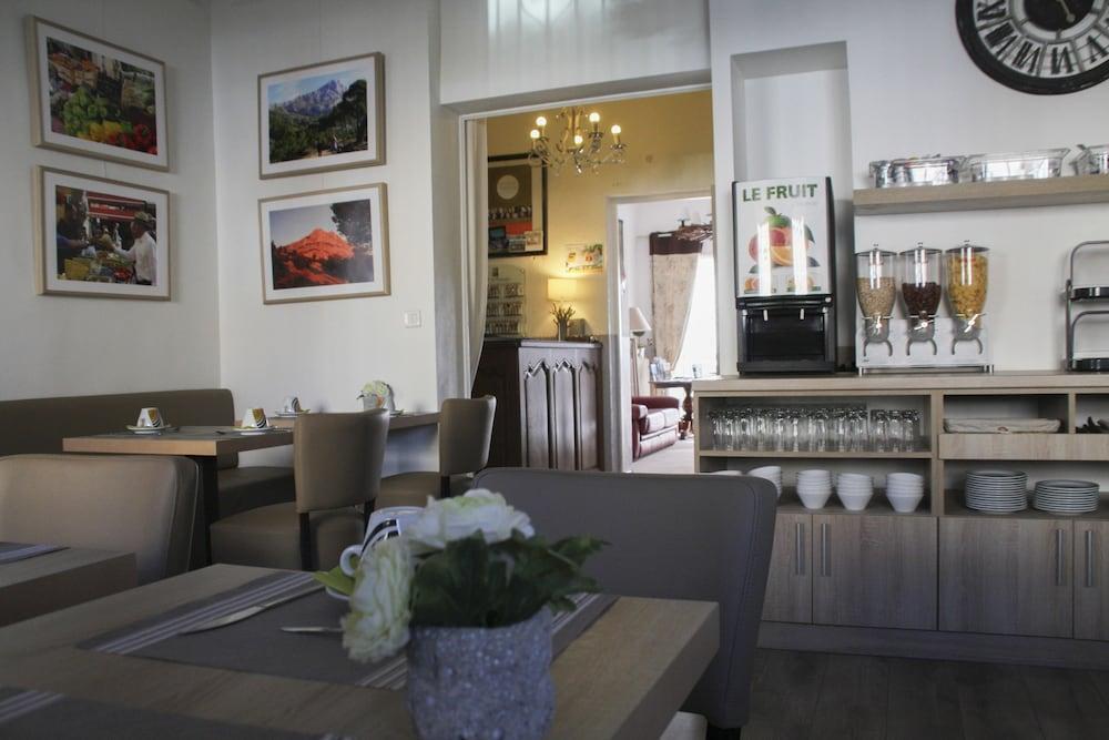 เลอ คองคอร์ด Hotel เอ็ก-ซอง-โพรวองซ์ ภายนอก รูปภาพ